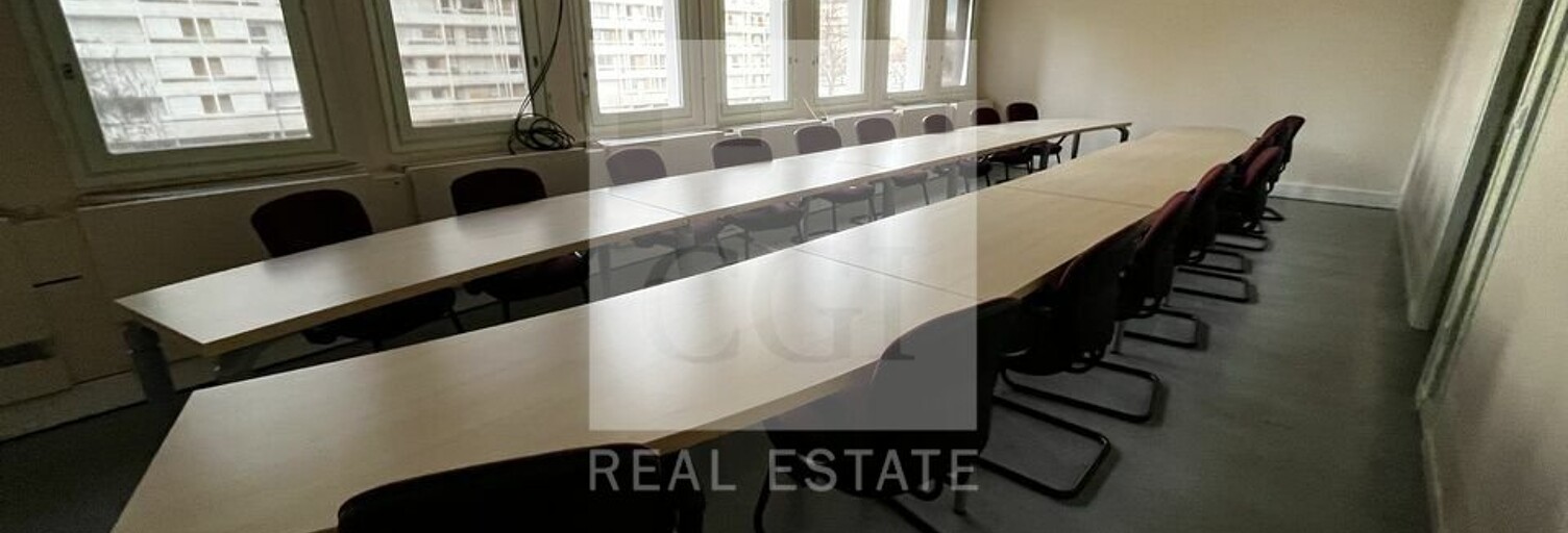 Bureau  1165 m² à louer à Villeurbanne (69100)