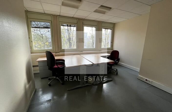 BUREAUX à LOUER — photo 5