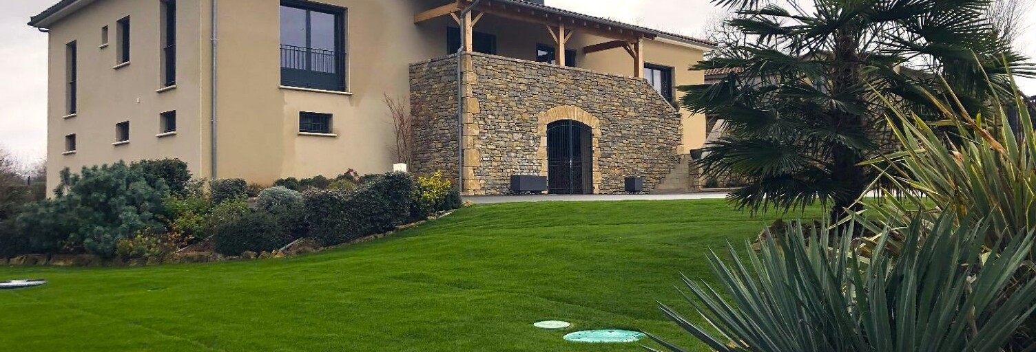 Maison 7 Pièces 220 m² à vendre à Lentillac-Saint-Blaise (46100)