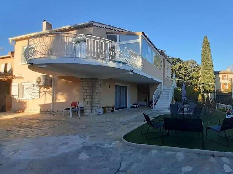 Villa / Maison 7 pièces  à vendre Hyères 83400