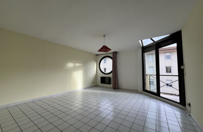 location appartement 890 € CC /mois à proximité de Saint-Mamert-du-Gard (30730)