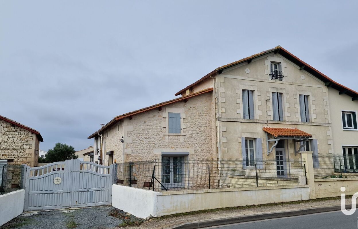 maison 8 pièces 235 m2 à vendre à Saint-Sulpice-de-Royan (17200)