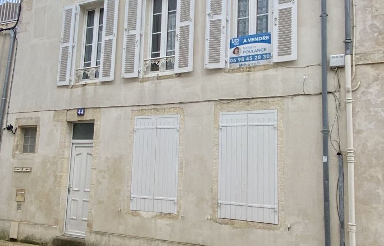 immeuble  pièces 100 m2 à vendre à La Rochelle (17000)