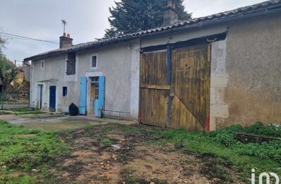 vente maison 50 000 € à proximité de Champagné-le-Sec (86510)