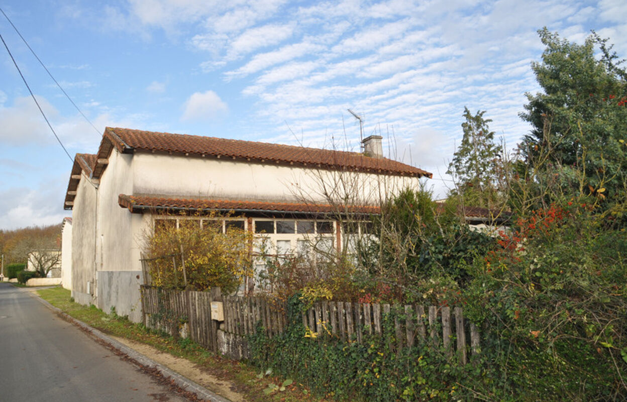 maison 6 pièces 115 m2 à vendre à Blanzay (86400)