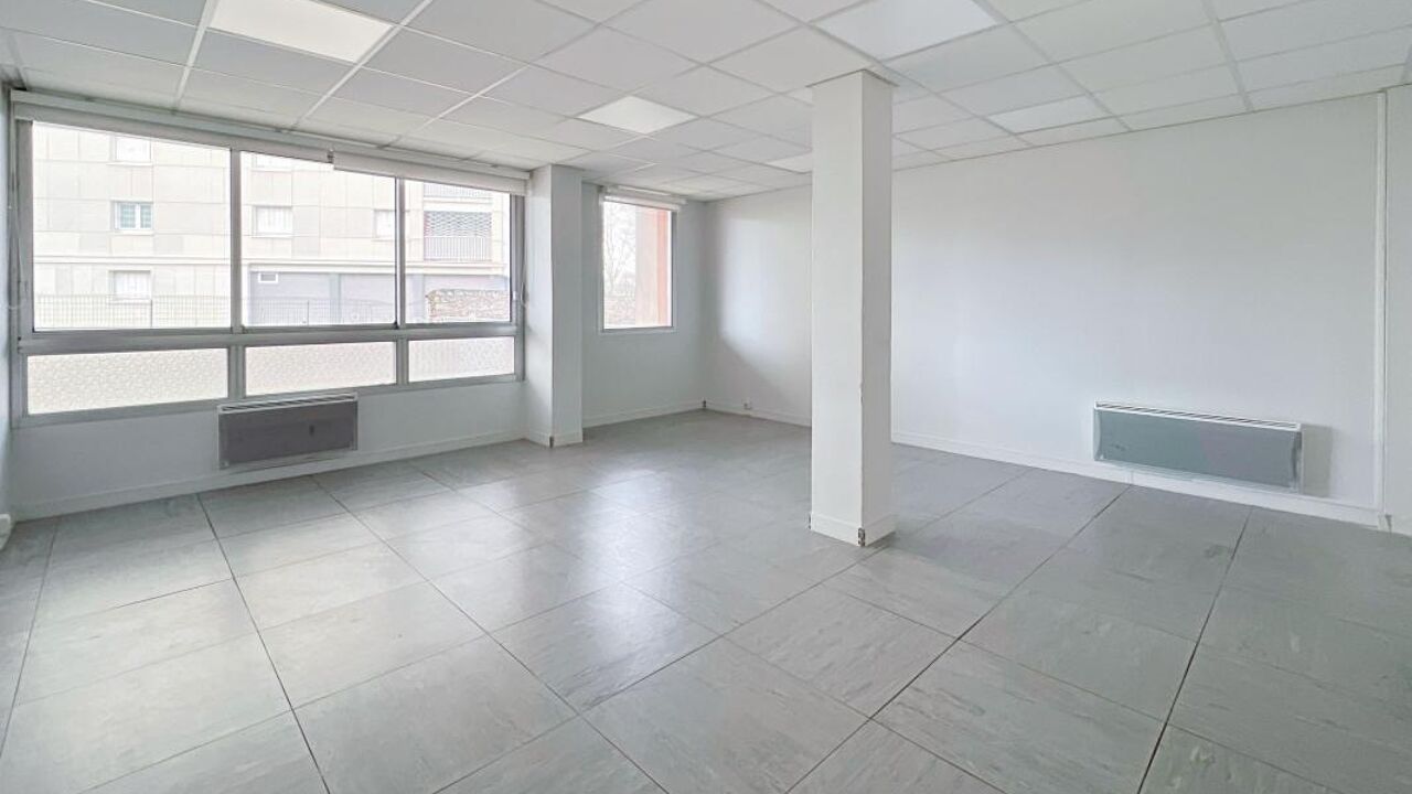 bureau  pièces 115 m2 à louer à Orléans (45100)