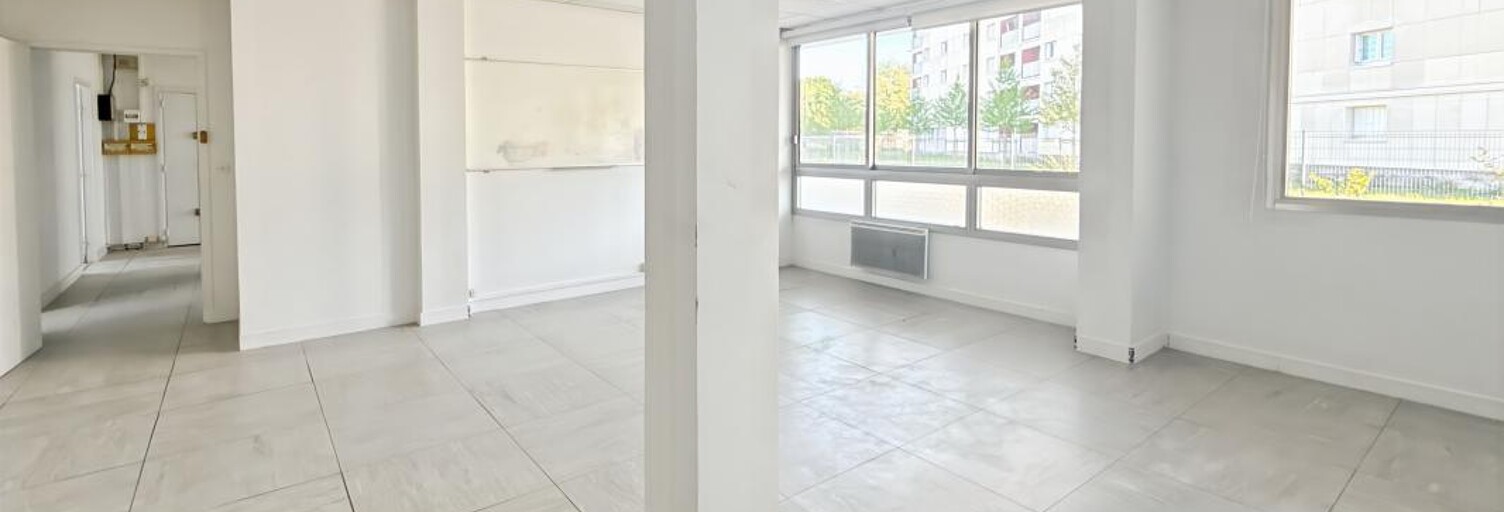 Bureau  115 m² à louer à Orléans (45100)