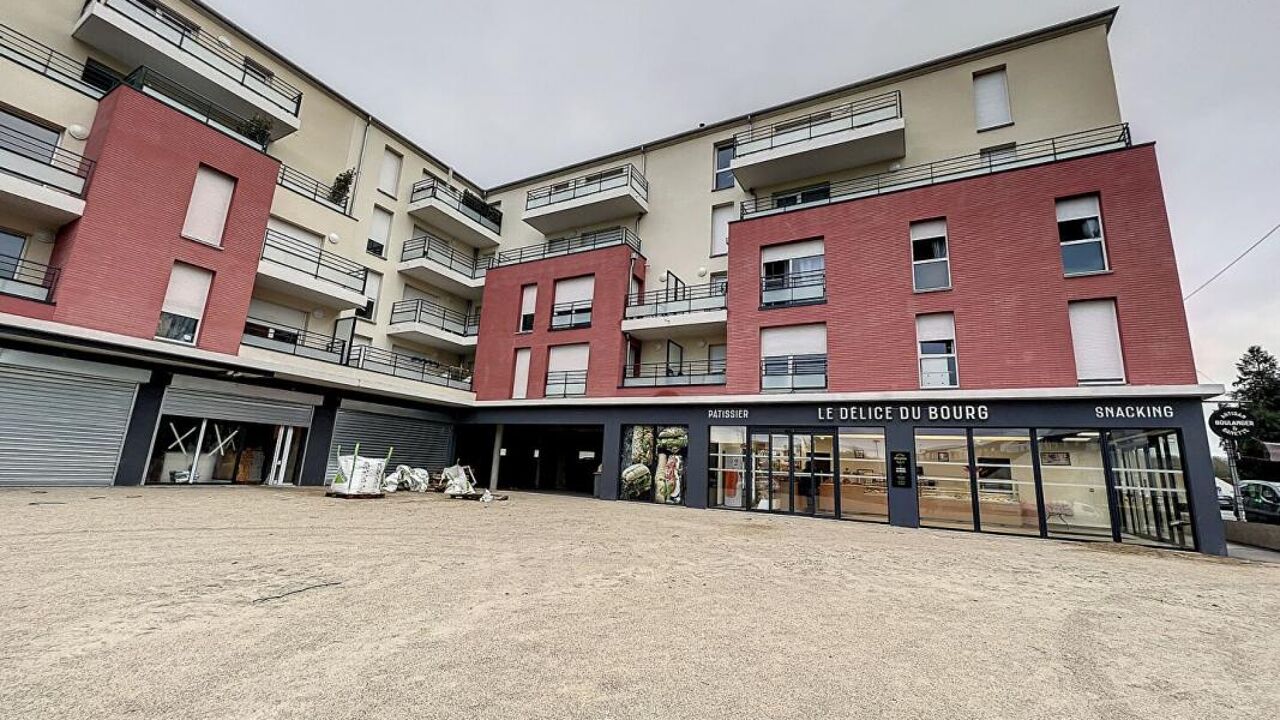 commerce  pièces 216 m2 à vendre à Saran (45770)