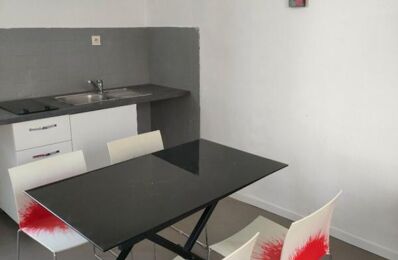 vente appartement 63 000 € à proximité de Toulon (83000)