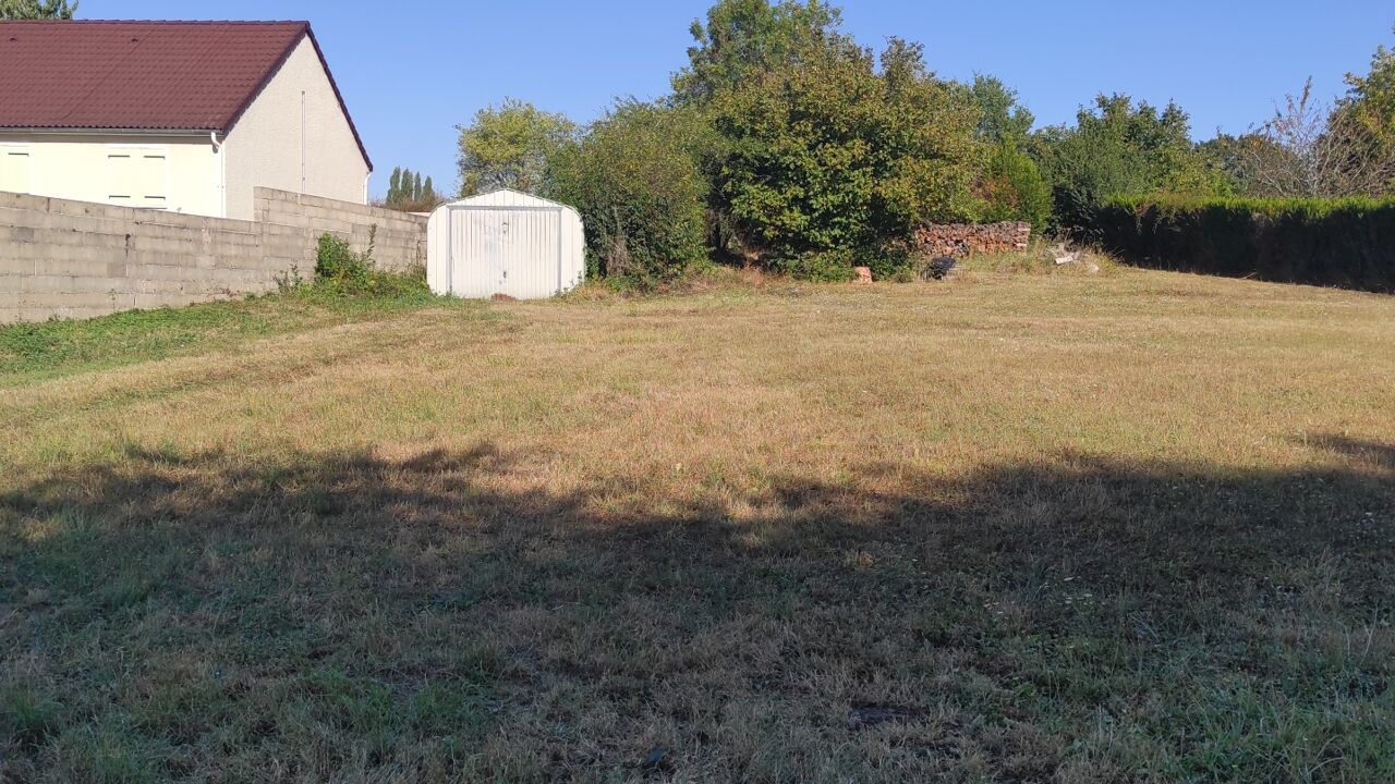 terrain  pièces 933 m2 à vendre à Cessoy-en-Montois (77520)