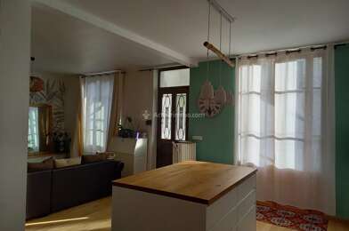 Maison 4 pièces 2252 €