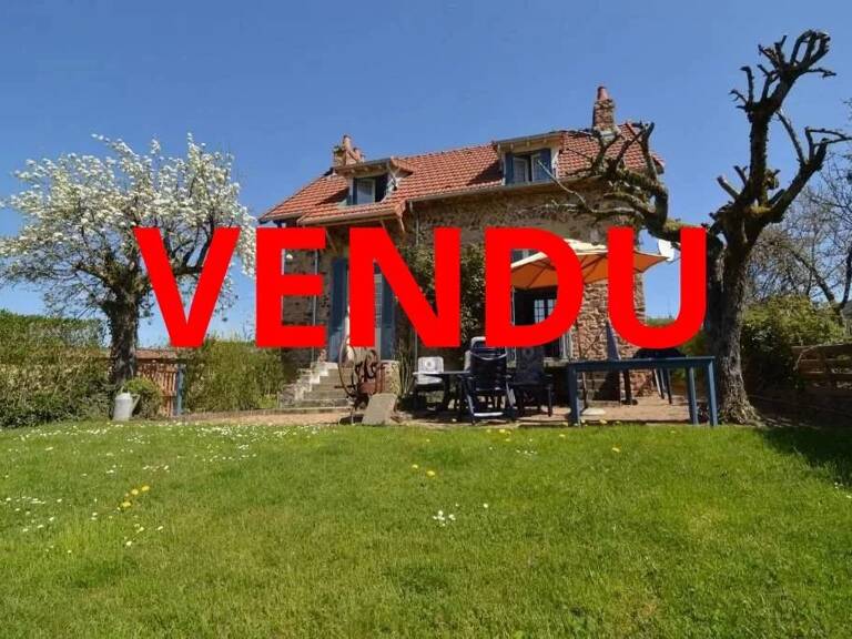 Gîte de groupe avec maison et studio à vendre en Bourgogne — photo 1