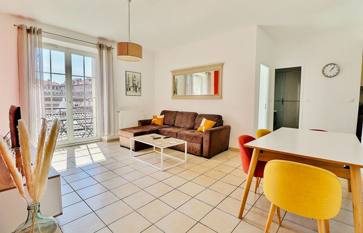 appartement 2 pièces 45 m2 à vendre à Marseille 6 (13006)