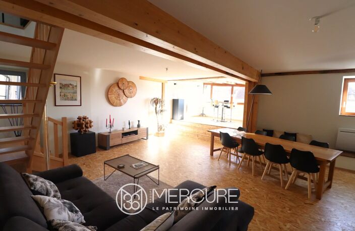 IMMEUBLE AVEC VUE SUR LA RIVIERE — photo 2