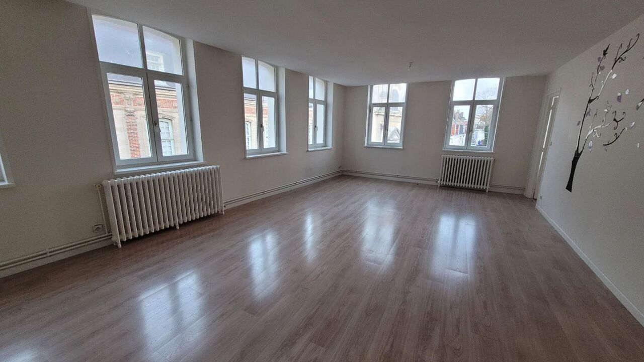 appartement 3 pièces 83 m2 à louer à Valenciennes (59300)
