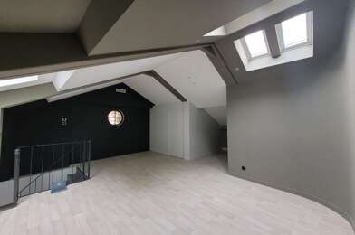 Bureau 4 pièces 2700 €