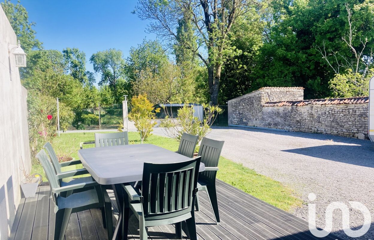 maison 4 pièces 93 m2 à vendre à Saint-Christophe (17220)