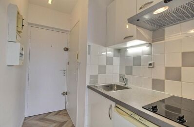 vente appartement 119 000 € à proximité de Marseille 8 (13008)