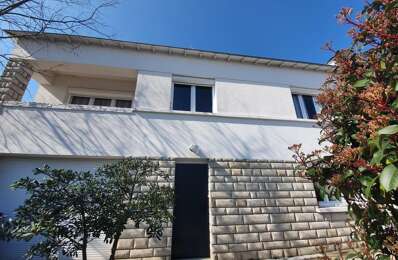 vente maison 650 000 € à proximité de Salles-sur-Mer (17220)
