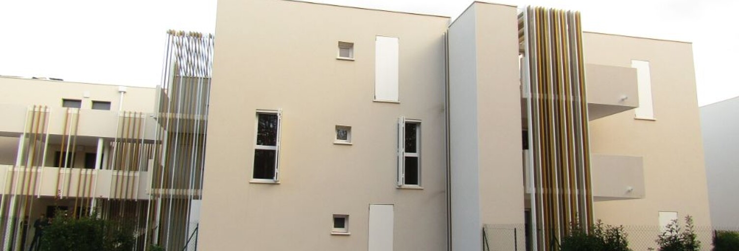 Garage   m² à louer à Sérignan (34410)