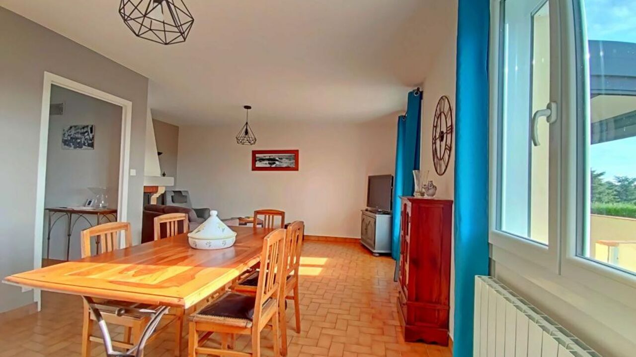 maison 5 pièces 95 m2 à vendre à Saint-Pierre-des-Échaubrognes (79700)