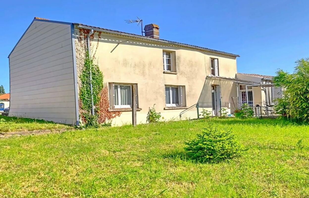 maison 4 pièces 127 m2 à vendre à Saint-Léger-sous-Cholet (49280)