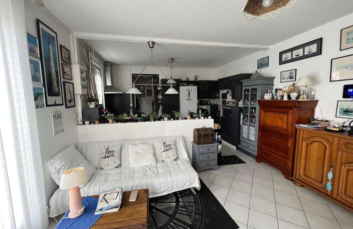 MAISON DE VILLE 3 PIECES — photo 2