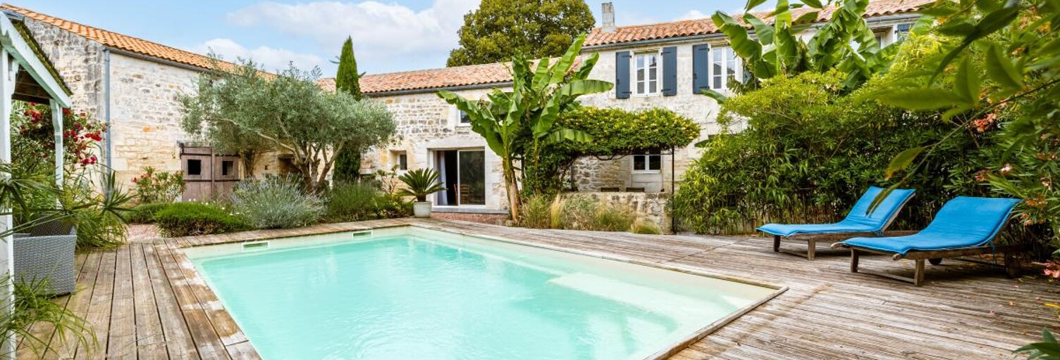 Maison 8 Pièces 329 m² à vendre à Saint-Agnant (17620)