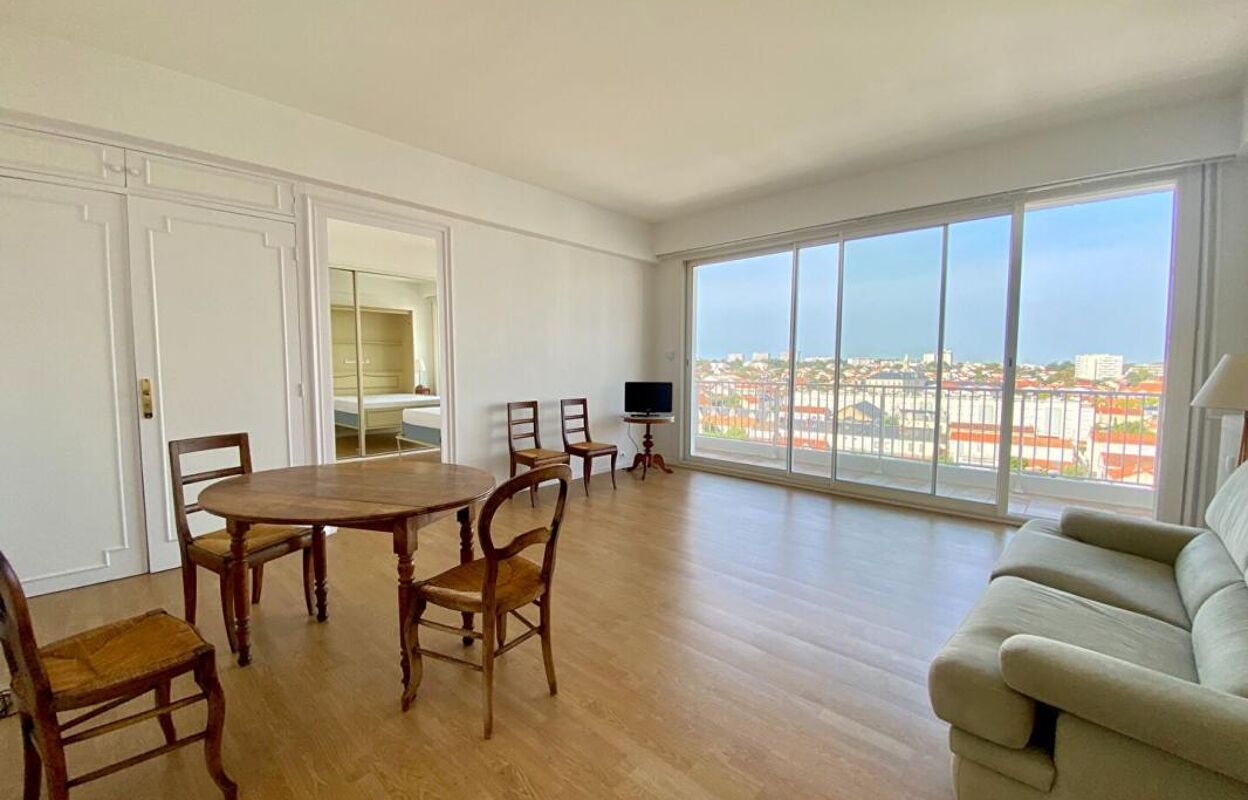 appartement 2 pièces 57 m2 à vendre à La Rochelle (17000)