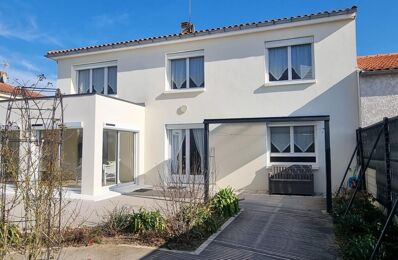 maison 6 pièces 201 m2 à vendre à La Rochelle (17000)