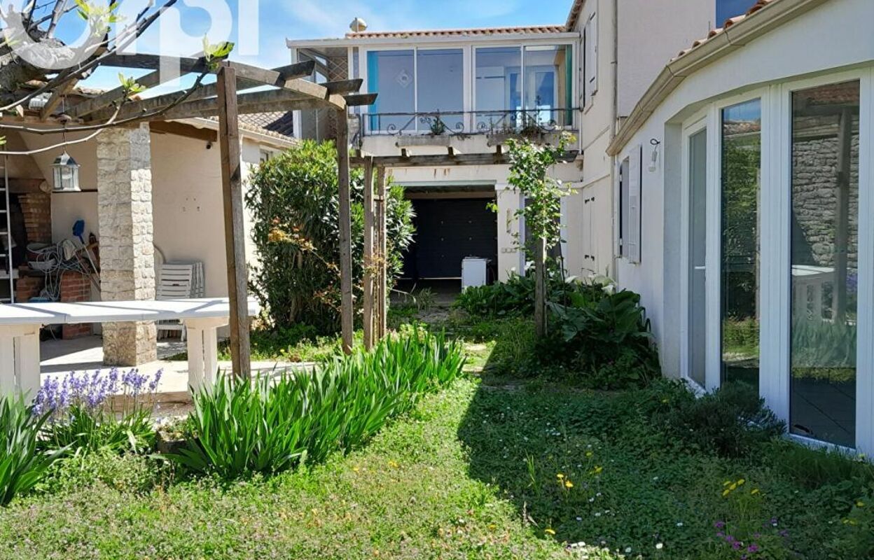 maison 4 pièces 112 m2 à vendre à Saint-Pierre-d'Oléron (17310)