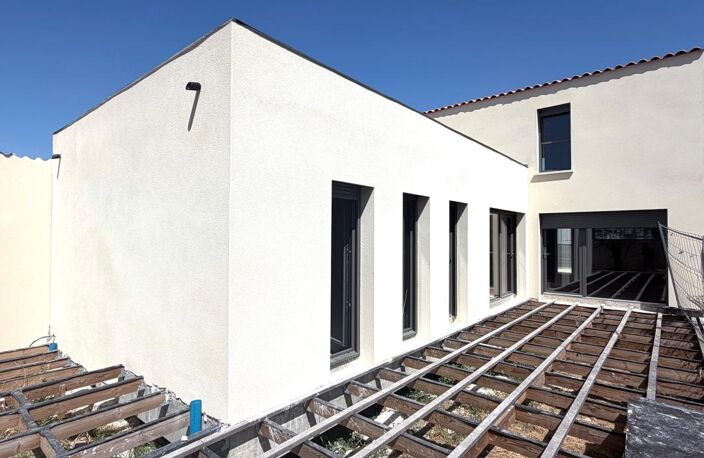 Maison Saintes 6 pièce(s) 140 m2 — photo 2
