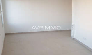 Bureau  21 m² à vendre à Saint-Cyr-sur-Mer (83270)