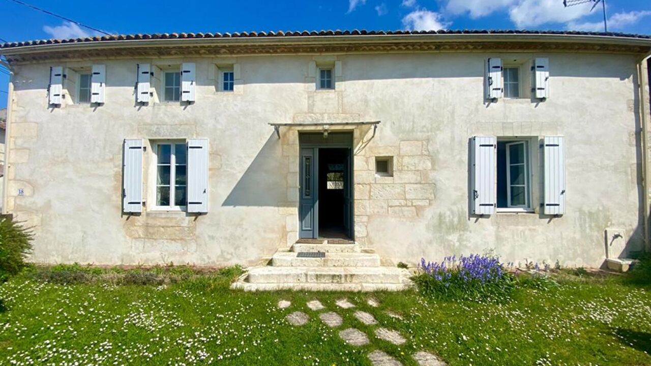 maison 5 pièces 150 m2 à vendre à Corme-Royal (17600)