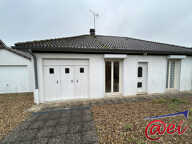 Maison de plain-pied type 4 + 2 garages sur 500 m² de terrain — photo 2