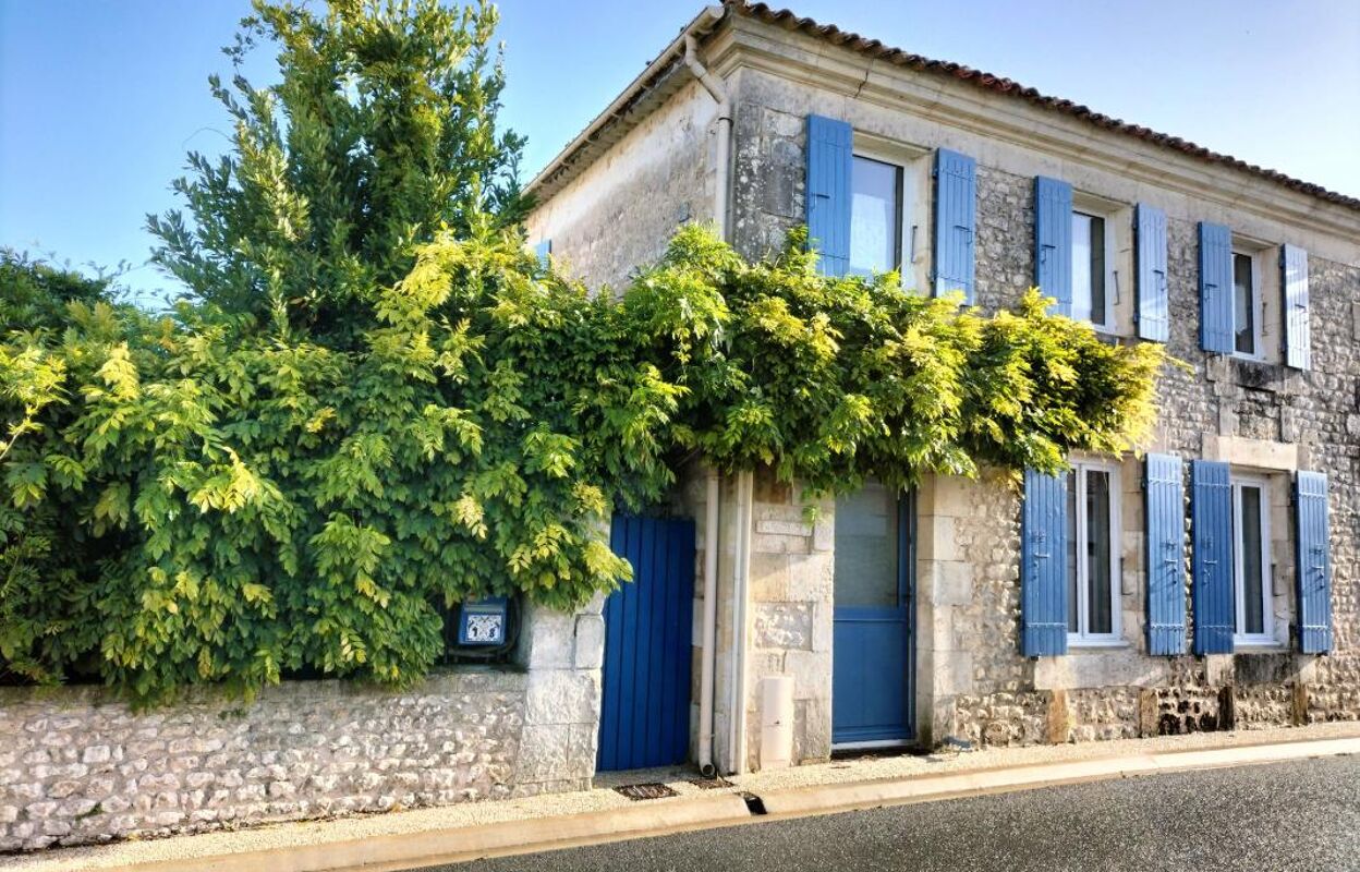 maison 4 pièces 118 m2 à vendre à Saint-Just-Luzac (17320)