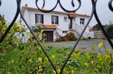 vente maison 342 000 € à proximité de Saint-Just-Luzac (17320)