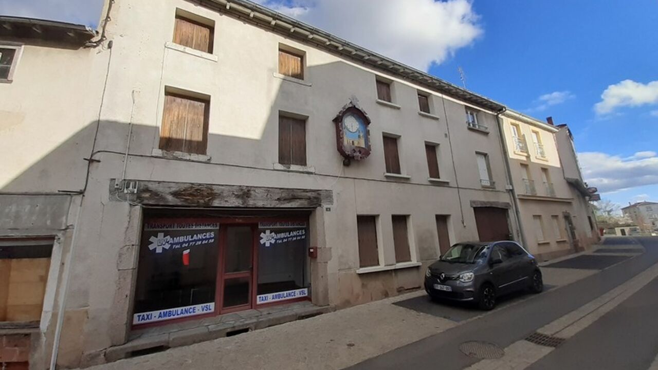 immeuble  pièces 267 m2 à vendre à Panissières (42360)