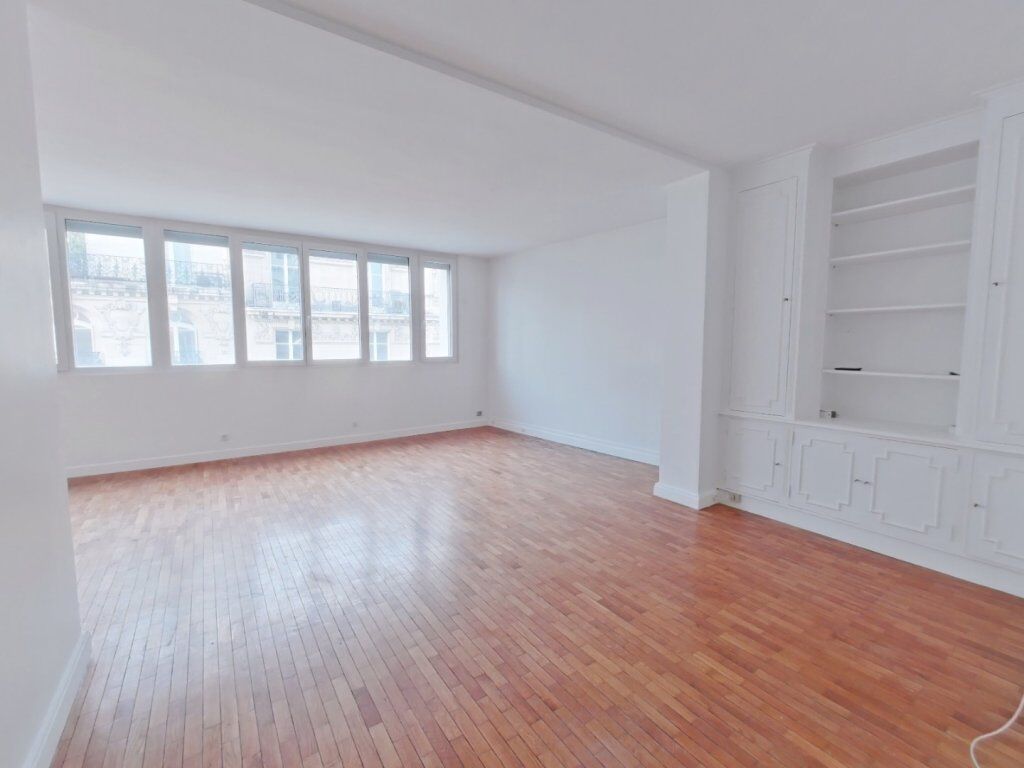 Appartement a louer paris-14e-arrondissement - 4 pièce(s) - 106 m2 - Surfyn