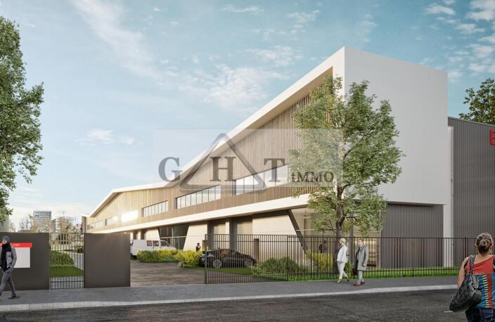 A VENDRE 792 M²  ENTREPOT ET BUREAUX A STAINS — photo 2