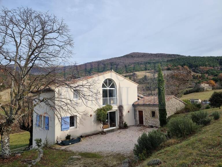 Maison 6 pièces 157 m² — photo 1