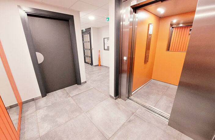 VENDU - Appartement T2  neuf avec place de parking privative — photo 3