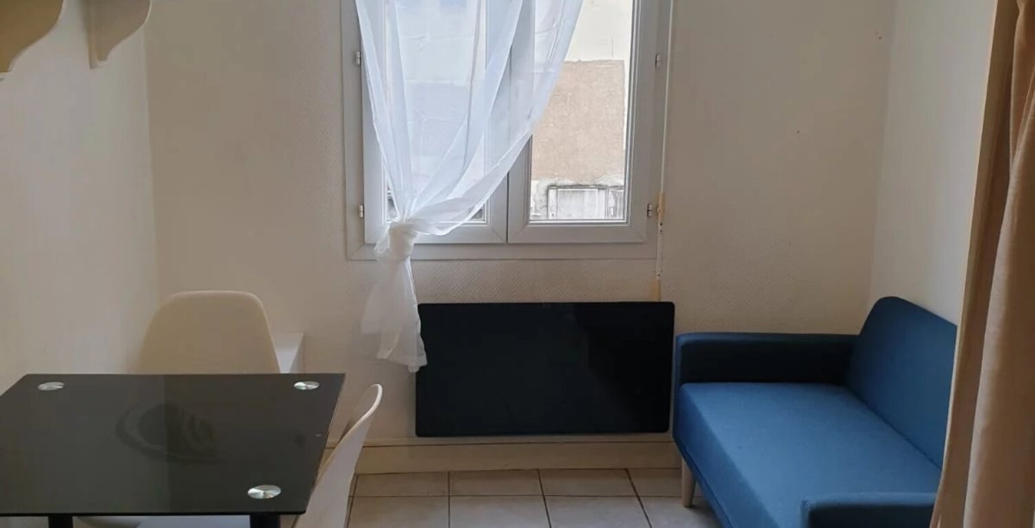 A LOUER- Niort : STUDIO de 11,56 m² EXCLUSIVITÉ - studio meublé — photo 1