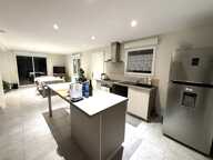 T4 en duplex réhabilité avec jardin - QUINCIEUX — photo 4