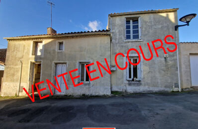 vente maison 39 775 € à proximité de Bazoges-en-Pareds (85390)