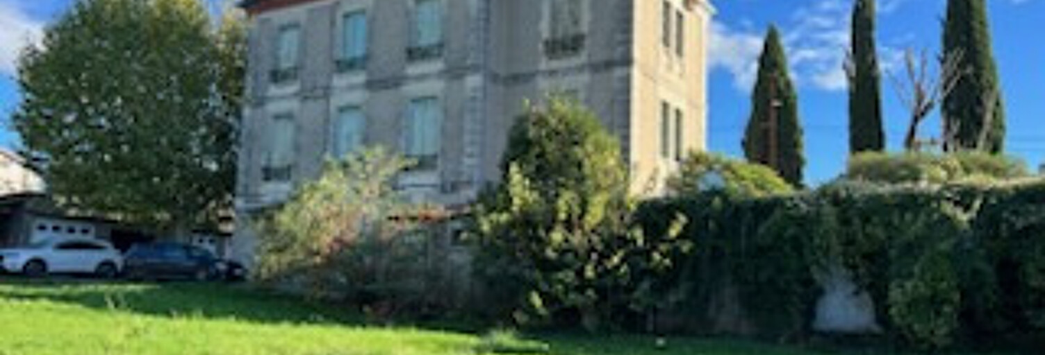 Maison 12 Pièces 368 m² à vendre à Alès (30100)