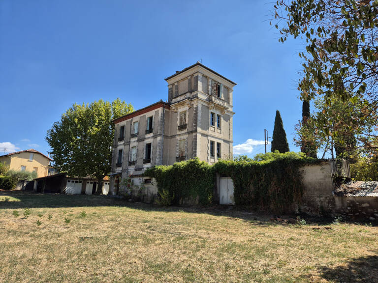 Maison bourgeoise 368 m2 terrain 2030 m2 — photo 1