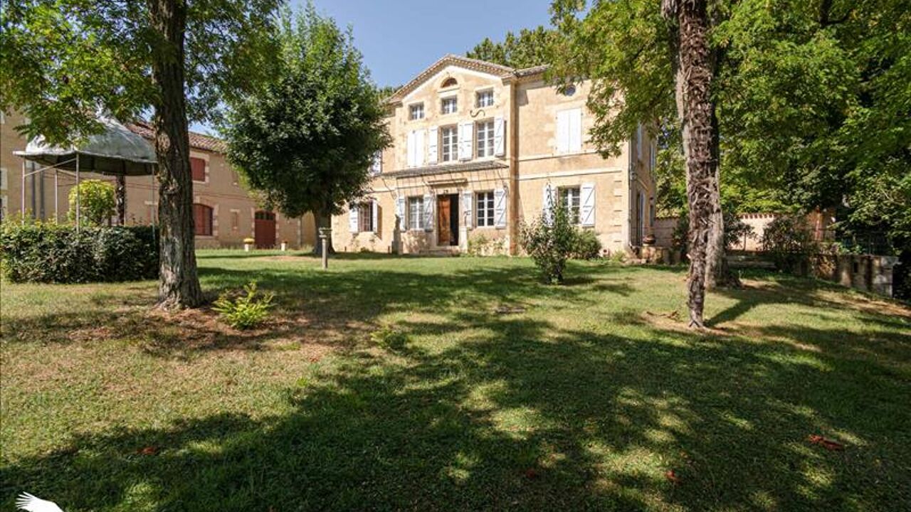 maison 10 pièces 348 m2 à vendre à Montestruc-sur-Gers (32390)