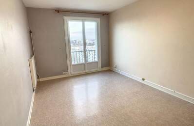 JOUE LES TOURS : appartement T1 (35 m²) en vente avec cave et parking privé — photo du bien