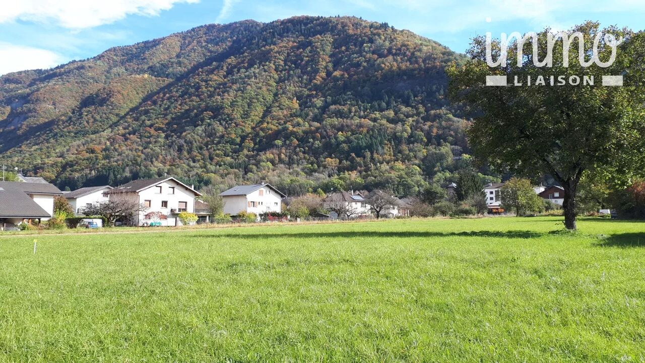 terrain  pièces 715 m2 à vendre à Chamoux-sur-Gelon (73390)